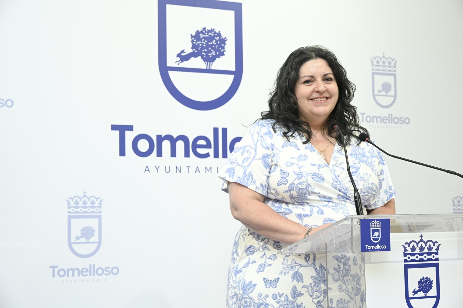 Inés Losa durante la presentación de CALMA