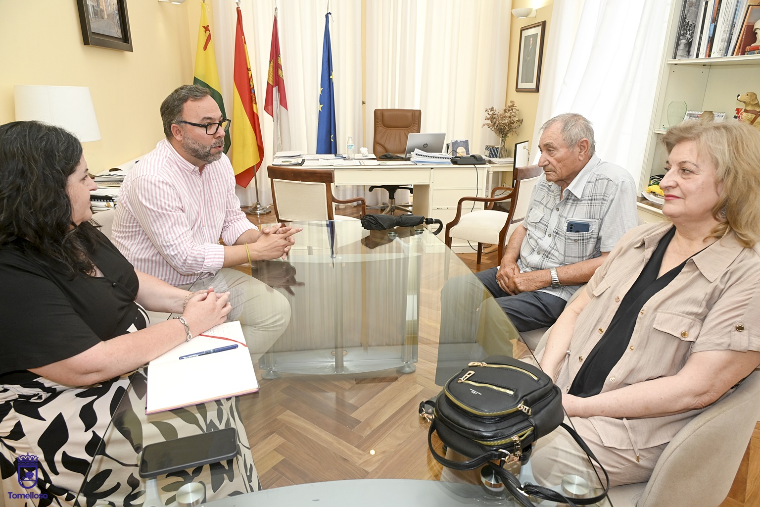 Reunión celebrada en el Ayuntamiento de Tomelloso para presentar el Congreso