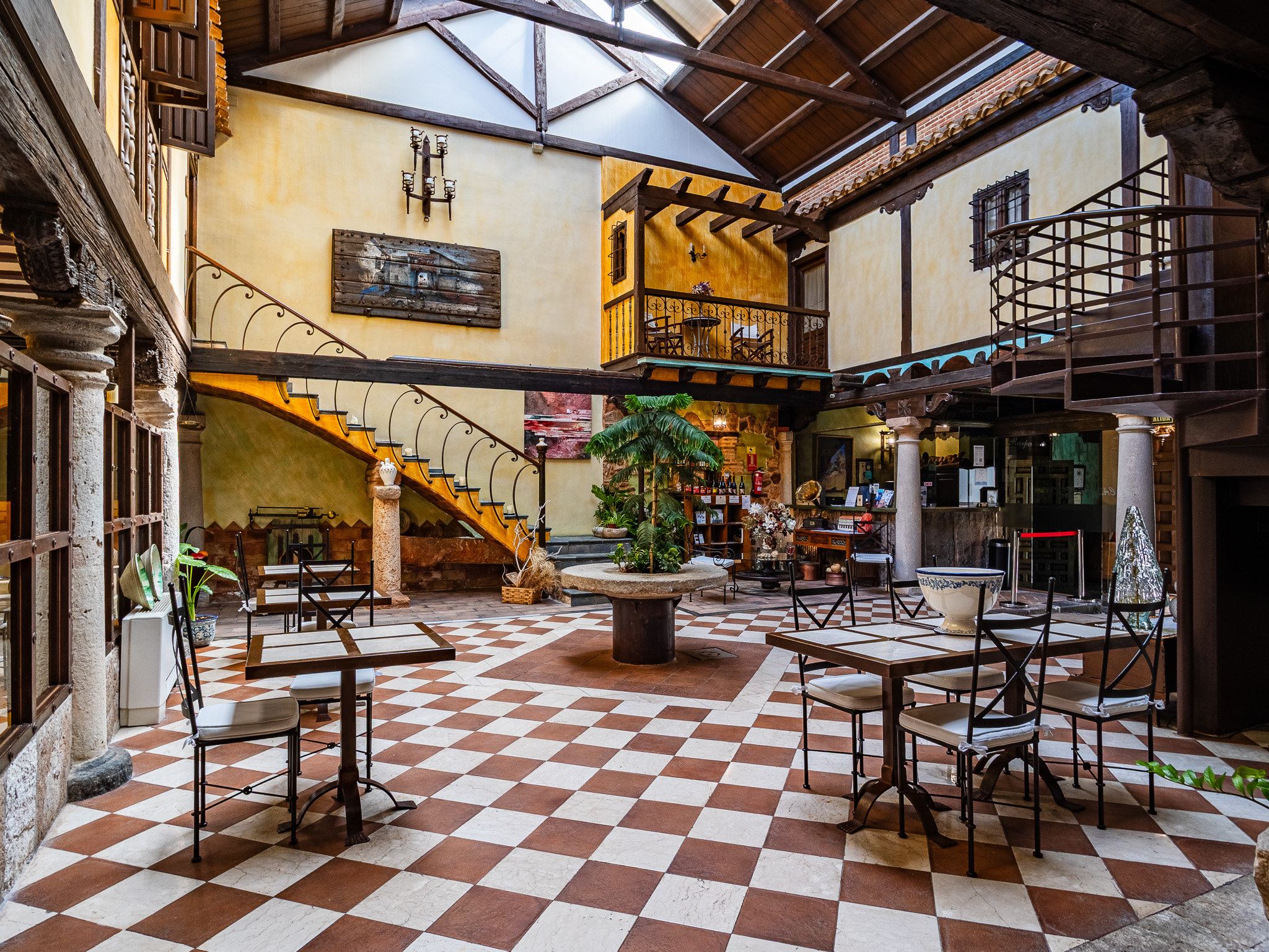Escapadas con encanto en Ciudad Real: 6 hoteles para redescubrir La Mancha
