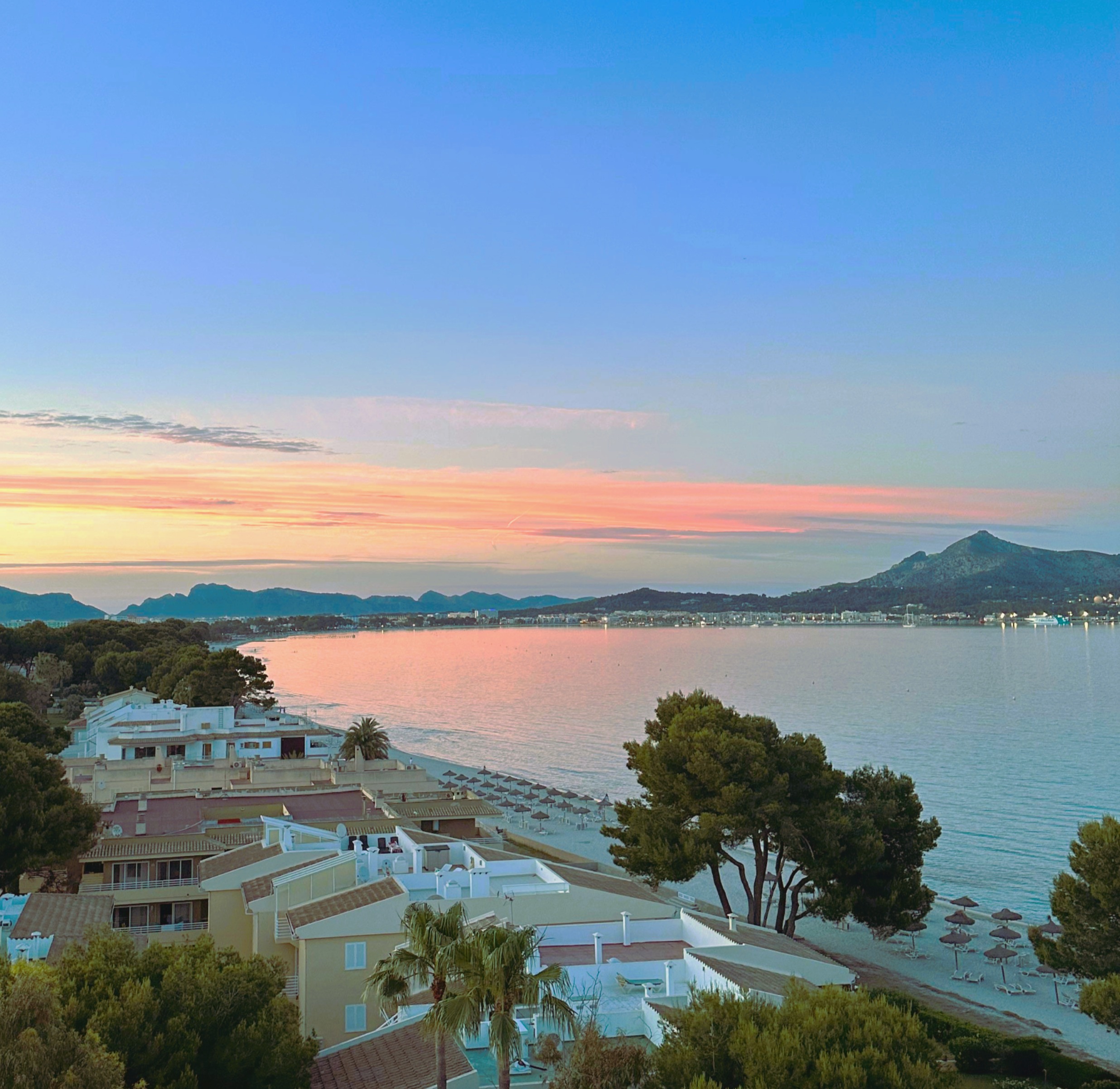 9 Azoteas espectaculares en Mallorca para disfrutar de una copa de vino