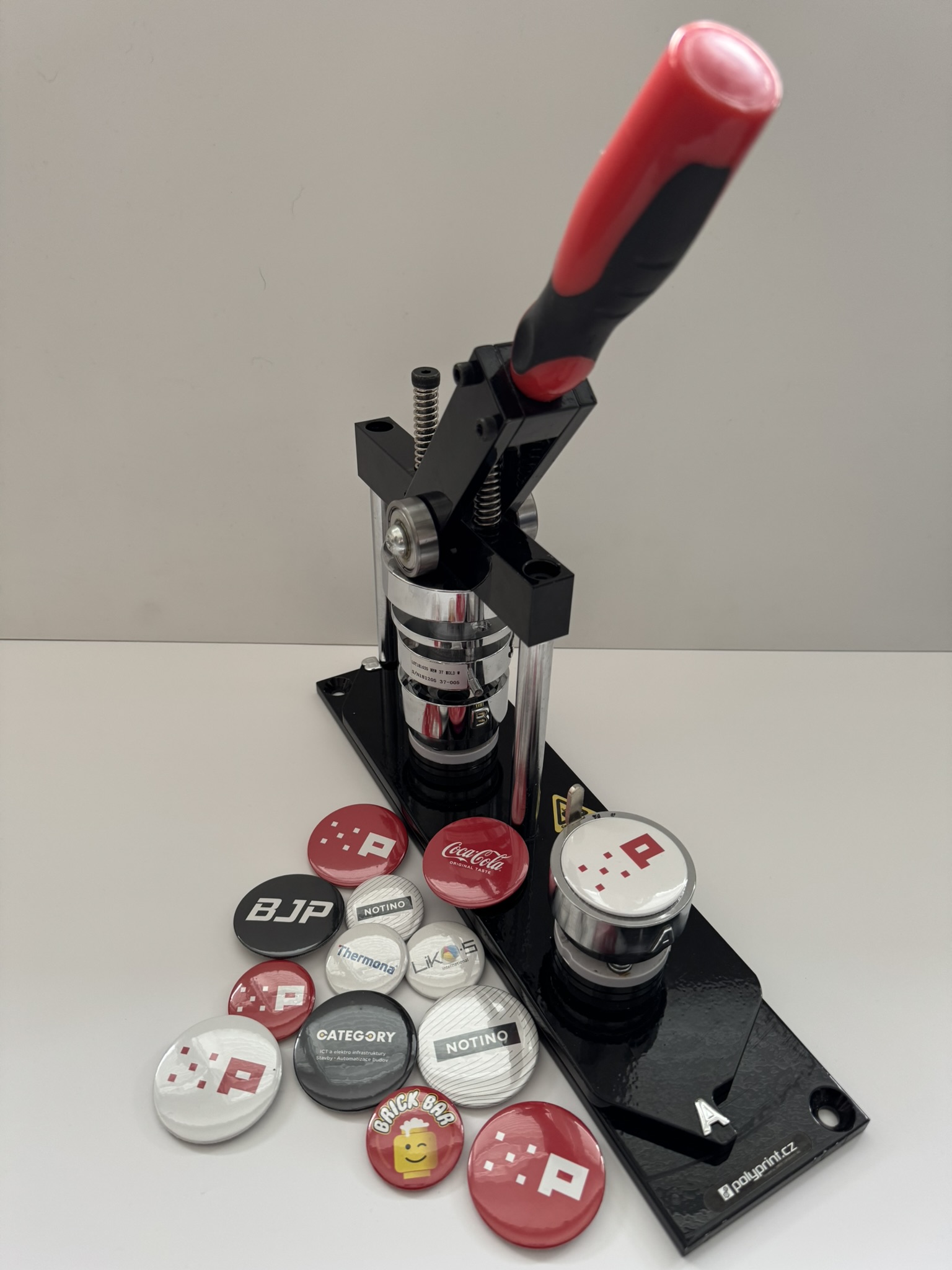 POS materál - odznak, placka, button