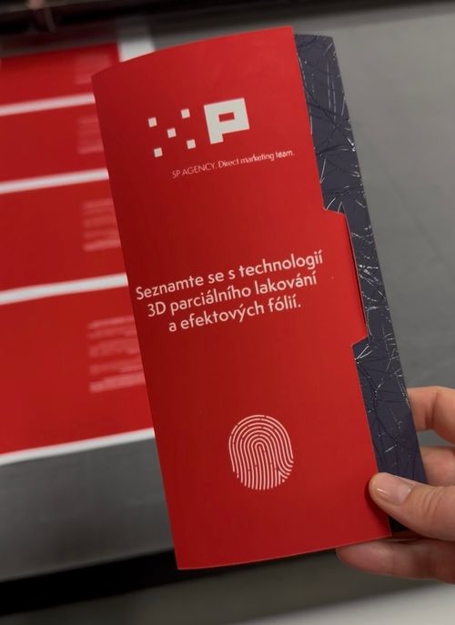 3D lakování sloha na papír