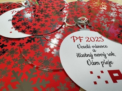 Metalická ražba na PF, novoročním přání
