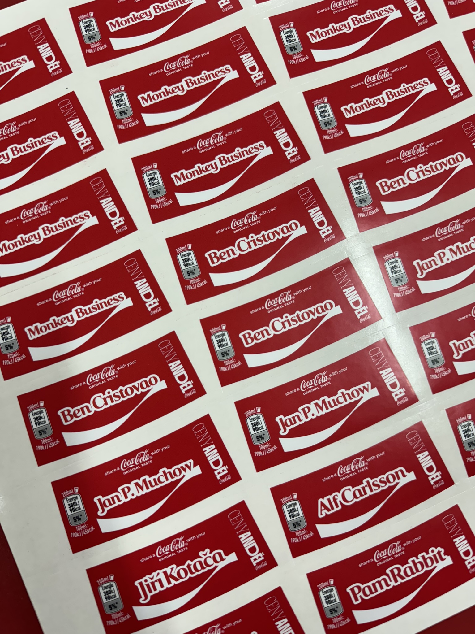 personalizovaná etiketa na lahev na míru