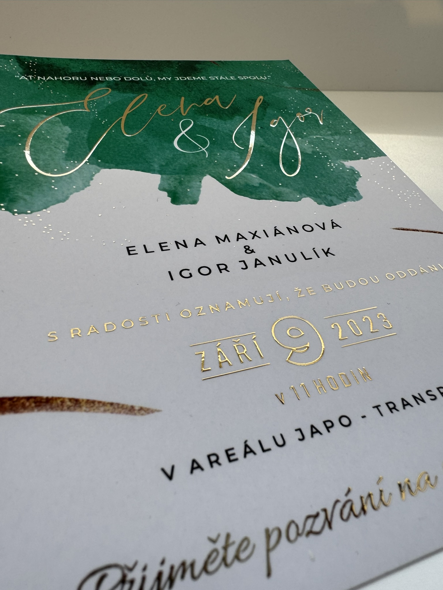 Metalická ražba zlatá na svatební oznámení