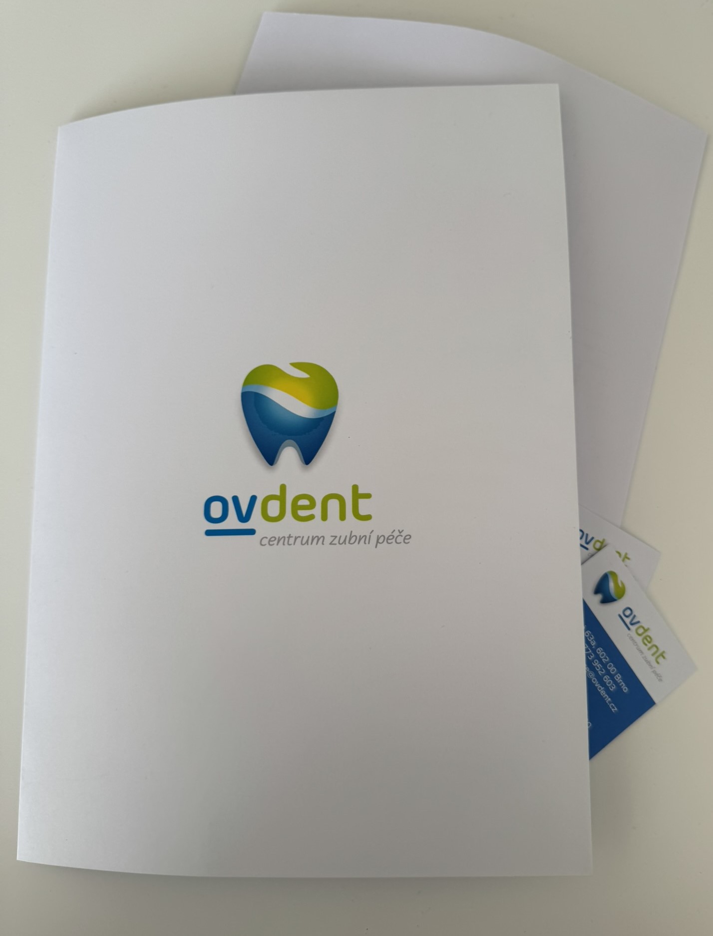 POS materál - desky na papír, slohy na papír