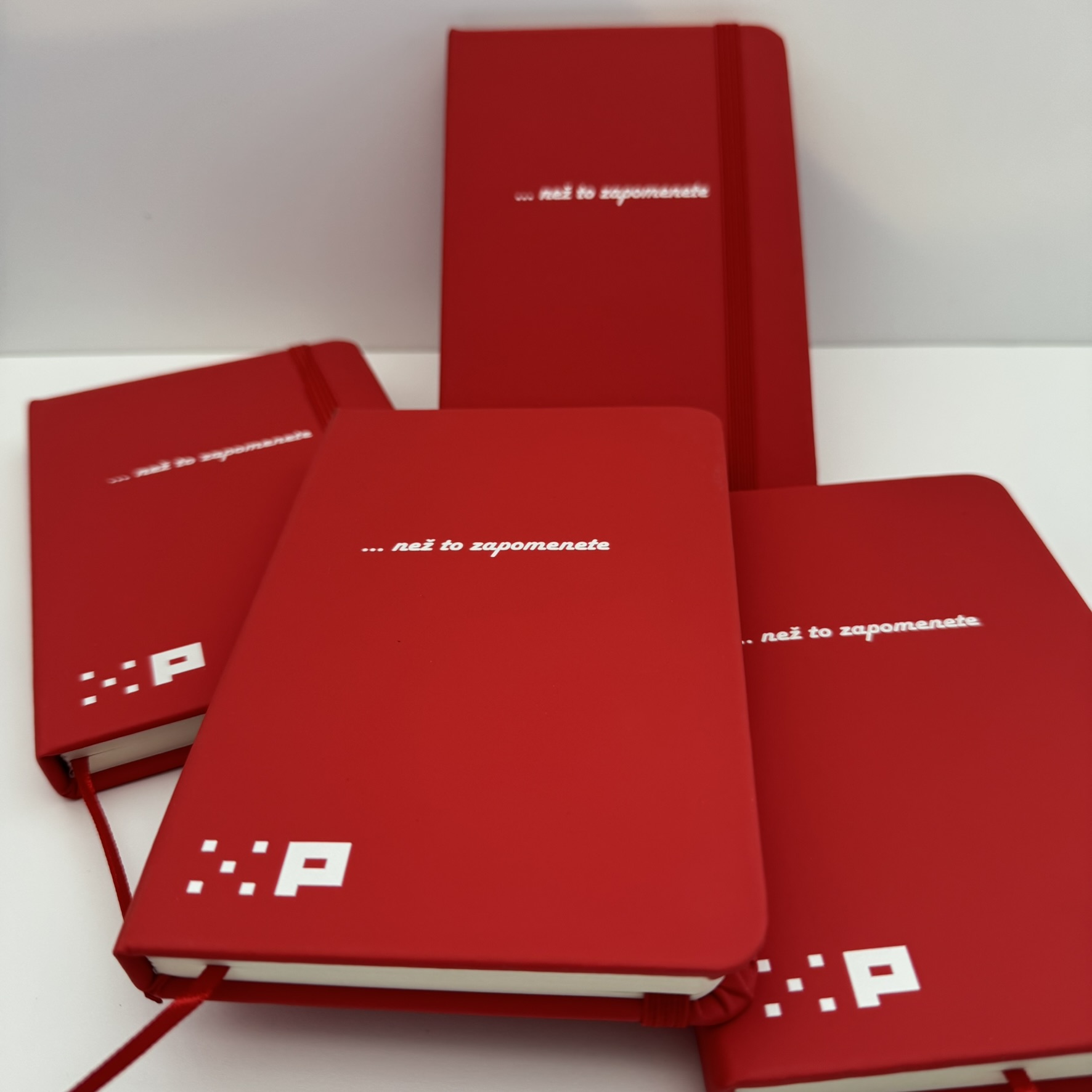 UV tisk, tisk bílou, tisk na deníček