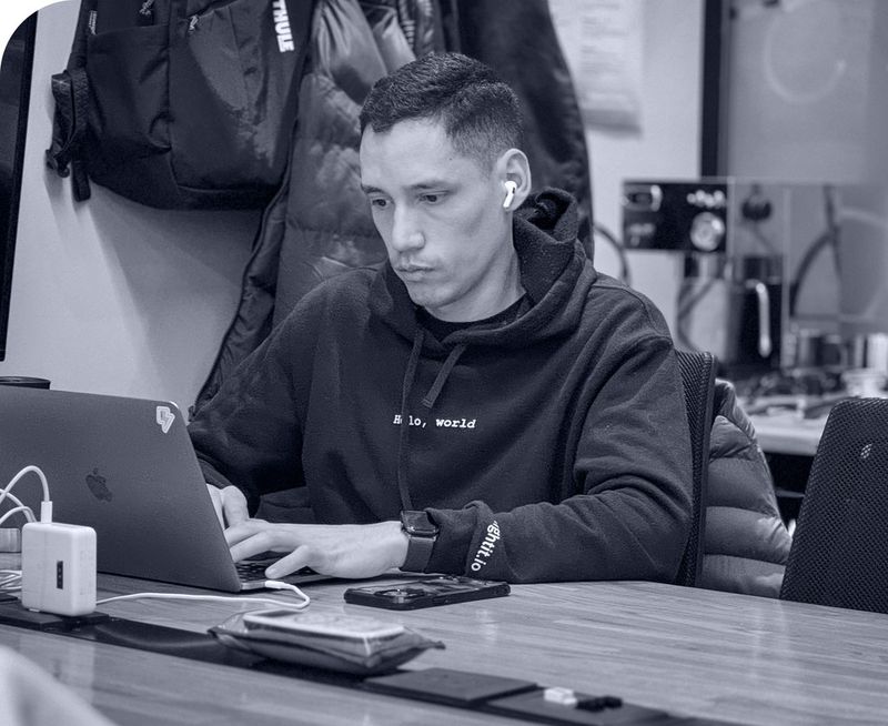 Service: Custom Software Development | Light-it