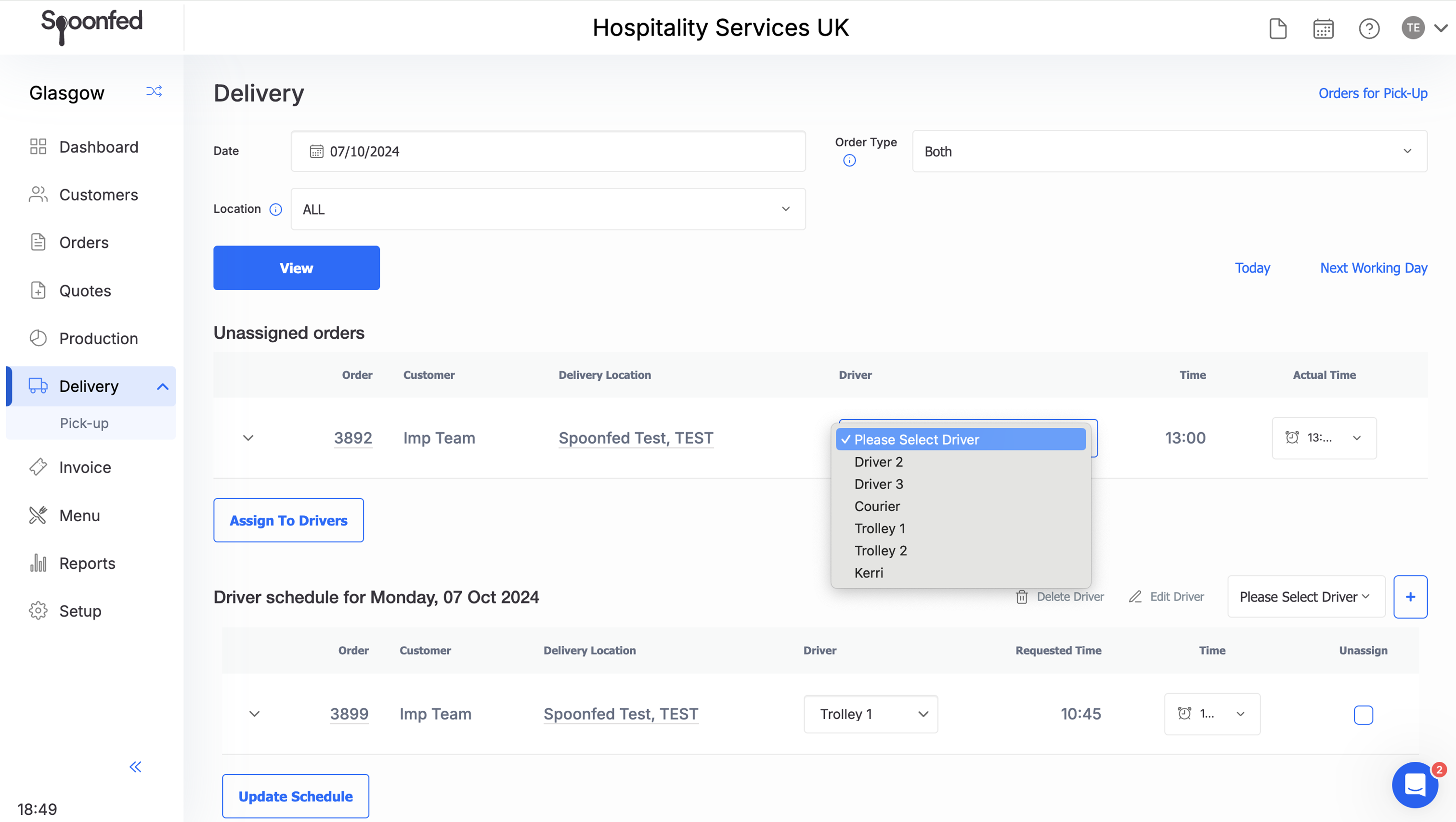Catering delivery assignment and tracking software screen.