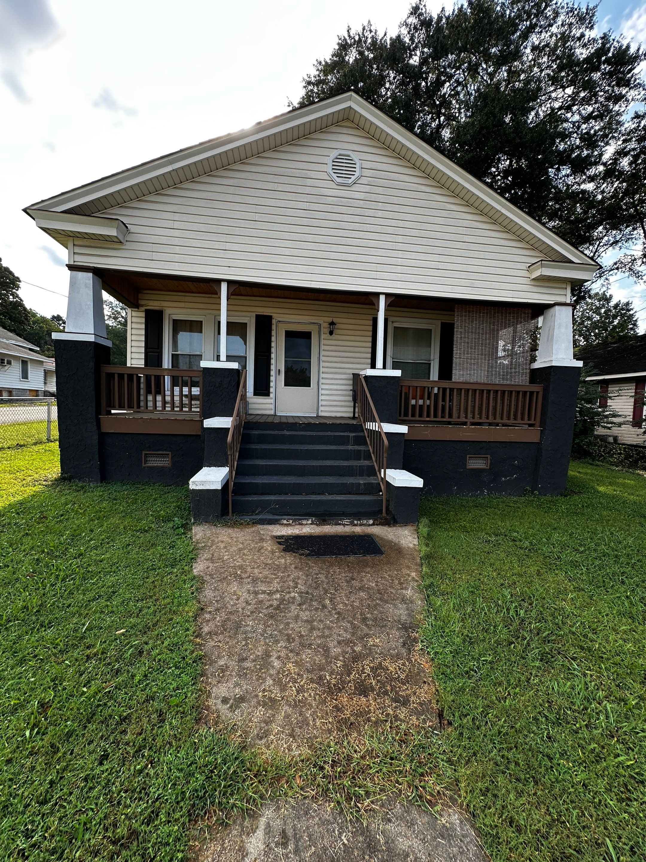 **SOLD** 2bd/1ba home available in Chattanooga!