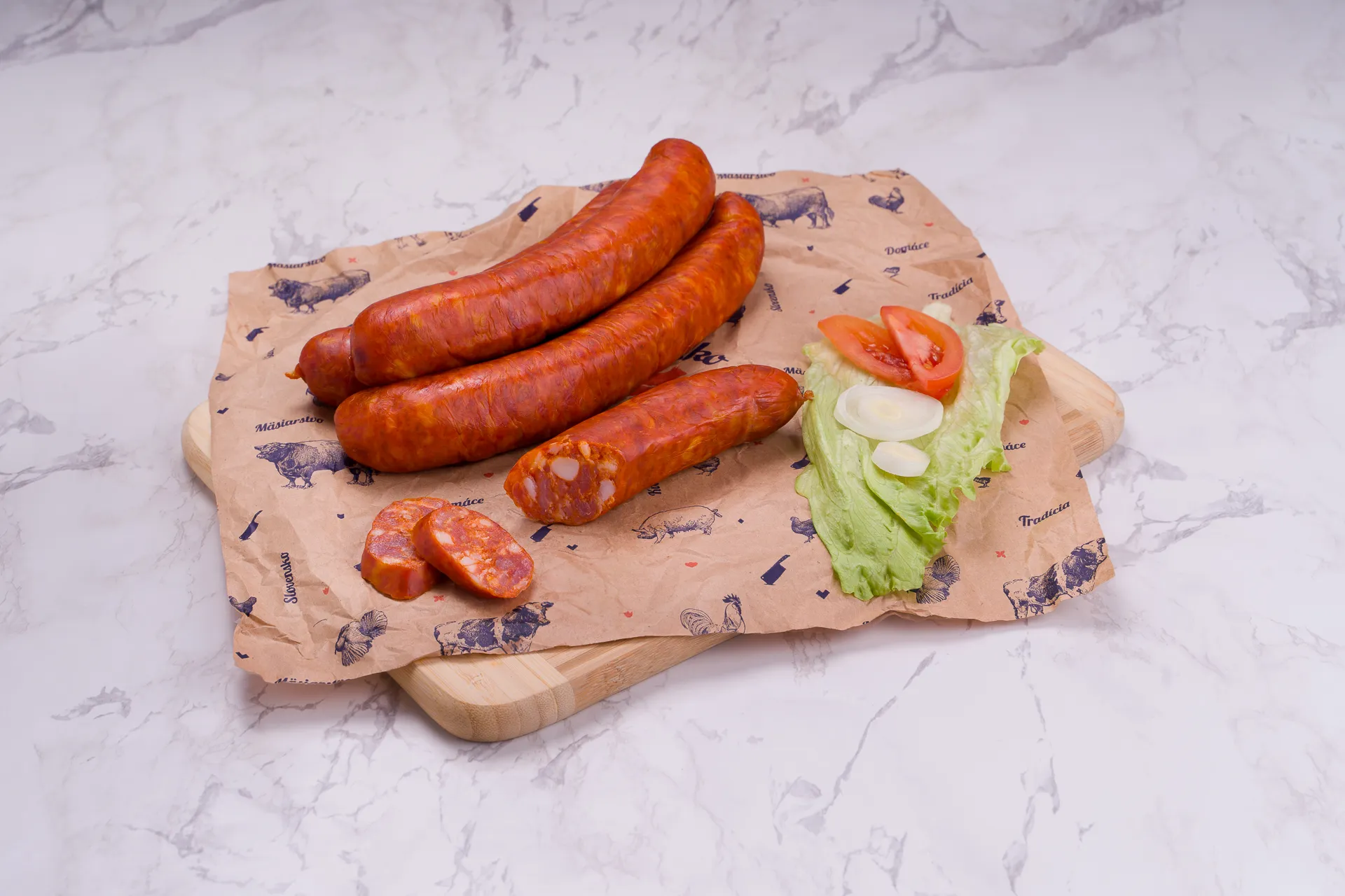 Ostrá klobása na pečenie