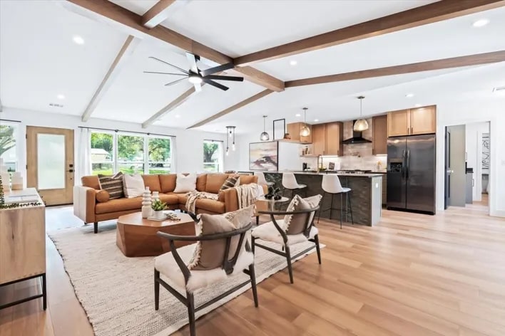 Westgate TX neighborhood amenities and surroundings