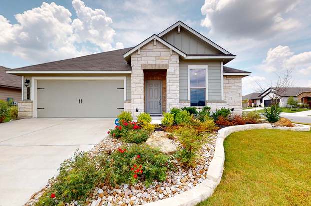 Taylor TX neighborhood amenities and surroundings