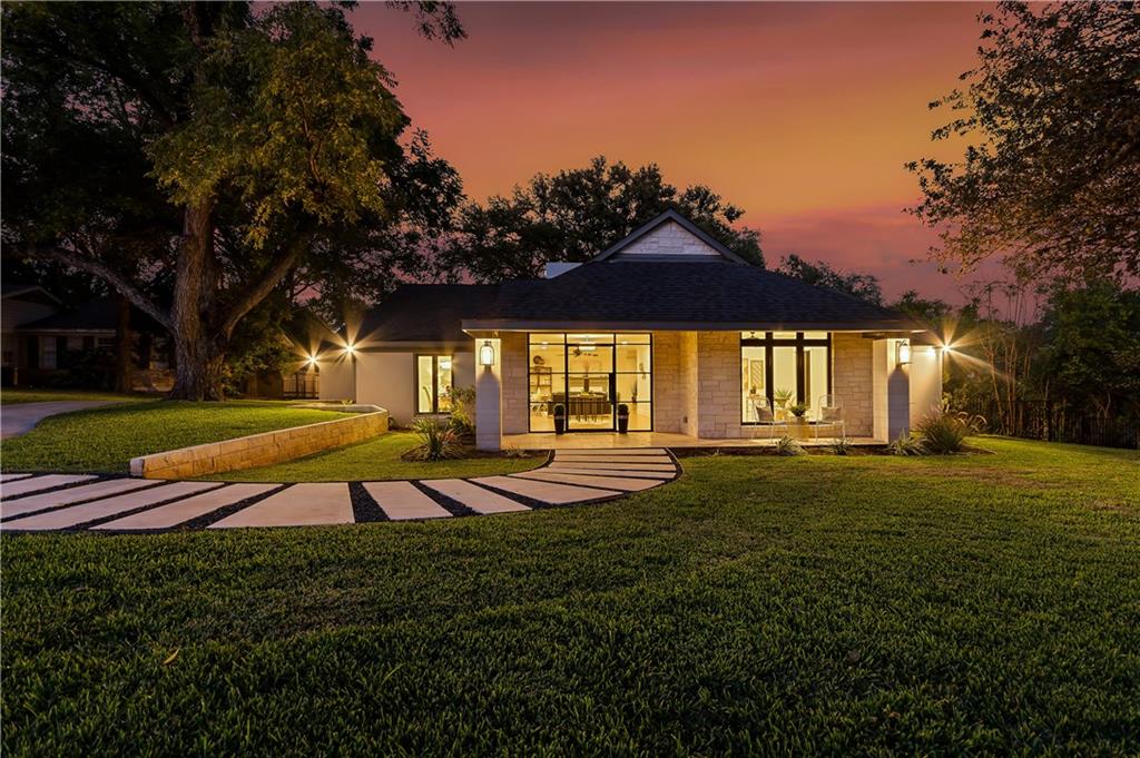 Living in Spicewood Springs & Catwood Mountain Central Texas