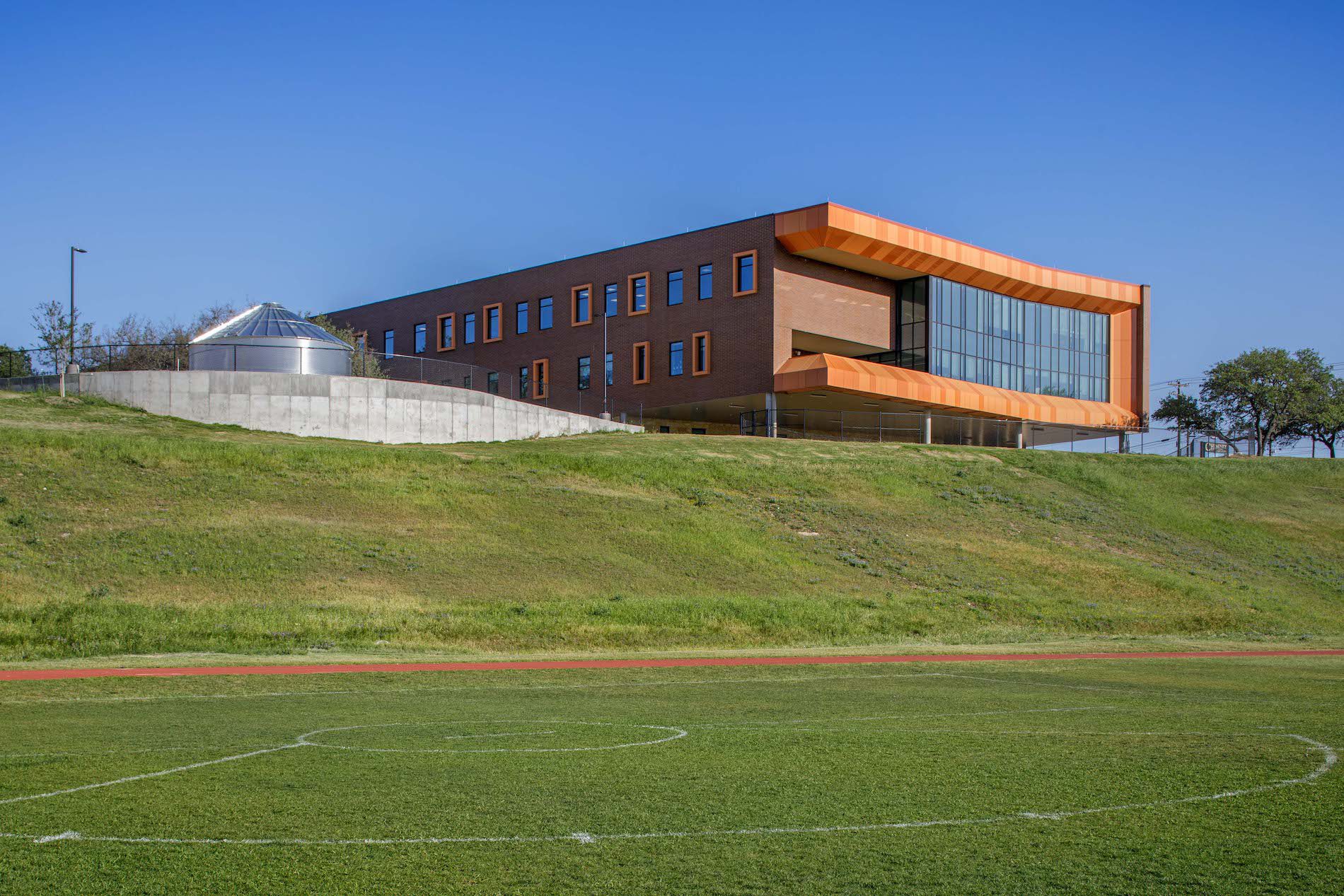 Properties and scenery in Spicewood Springs & Catwood Mountain Texas