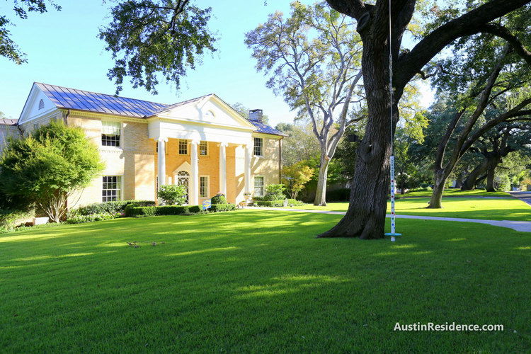 Properties and scenery in Old West Austin Texas