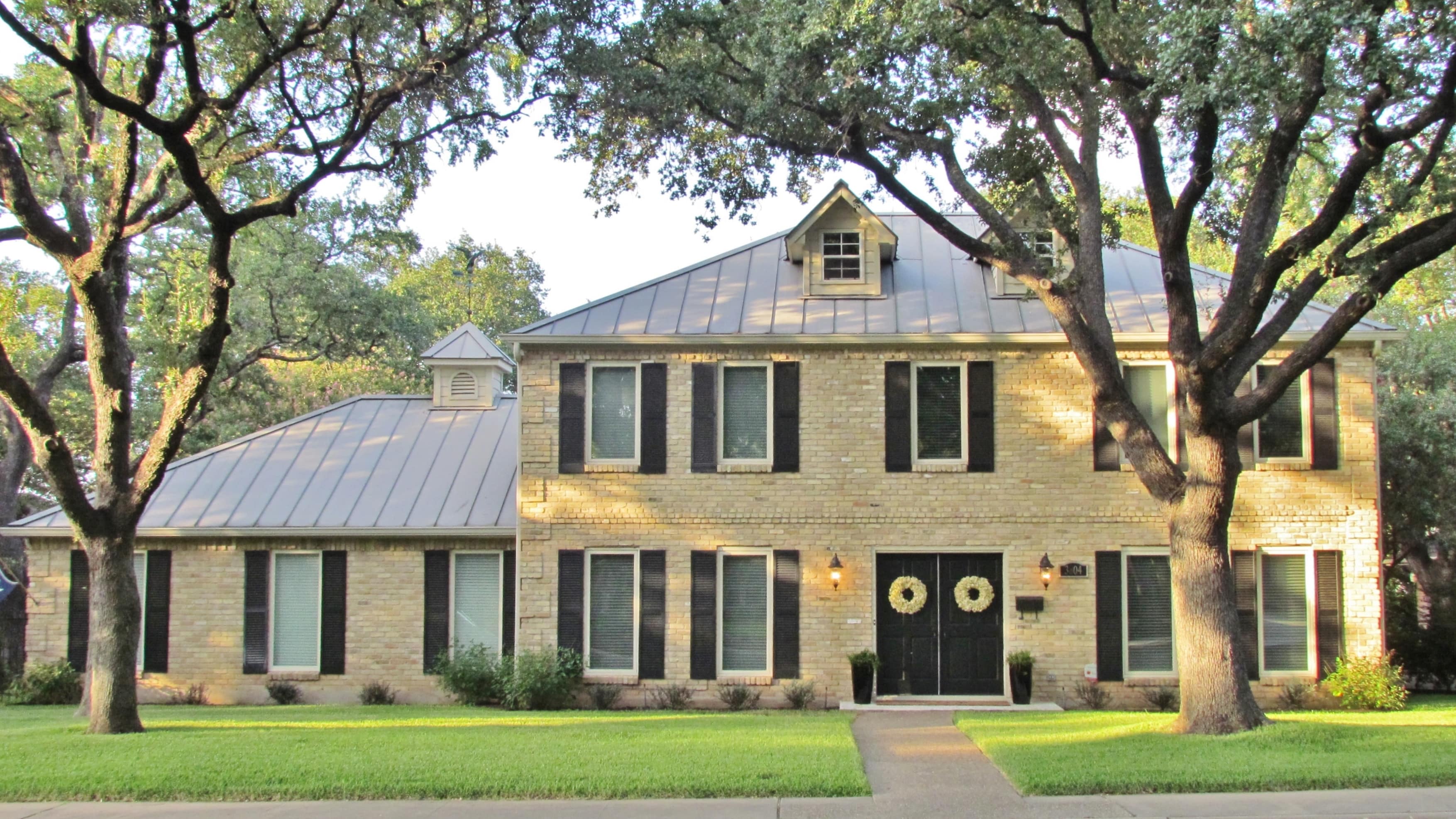 Northwest Hills TX neighborhood amenities and surroundings