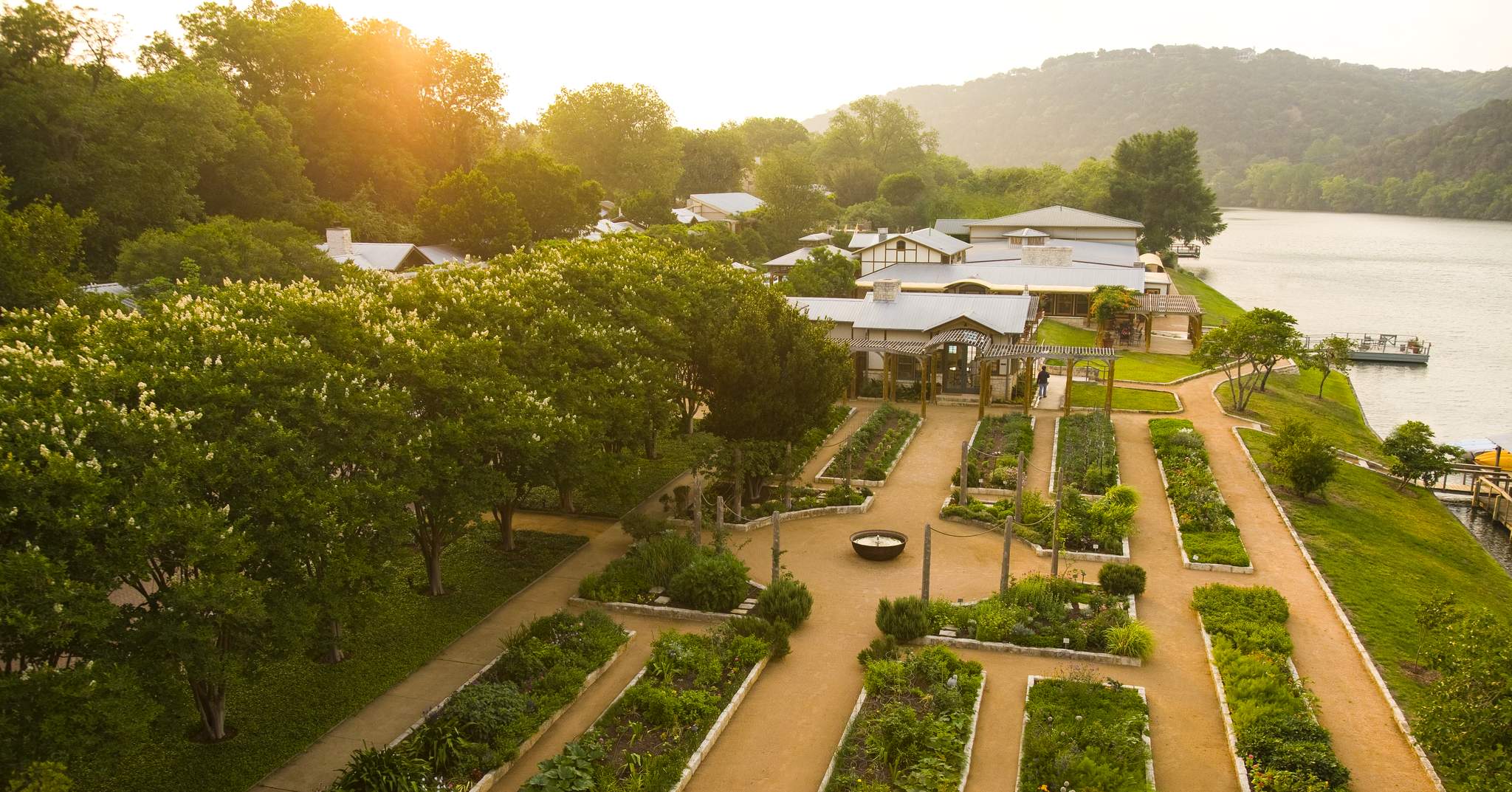 Real estate in Lake Austin Texas area