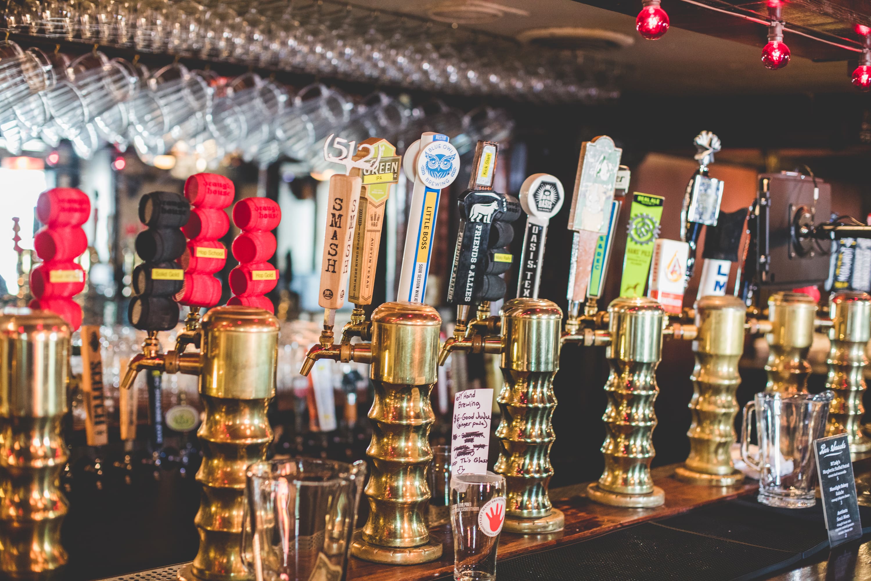 Homes and streets in St. Elmo TX