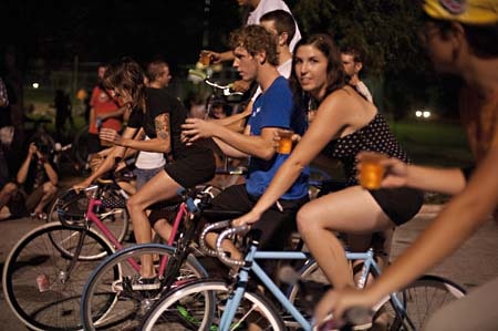 East Austin TX neighborhood amenities and surroundings