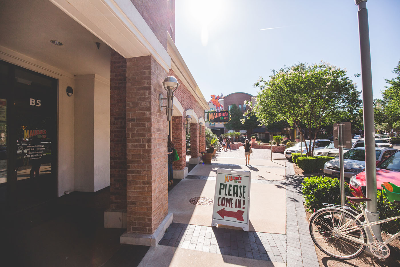 Rosedale community and local scenery