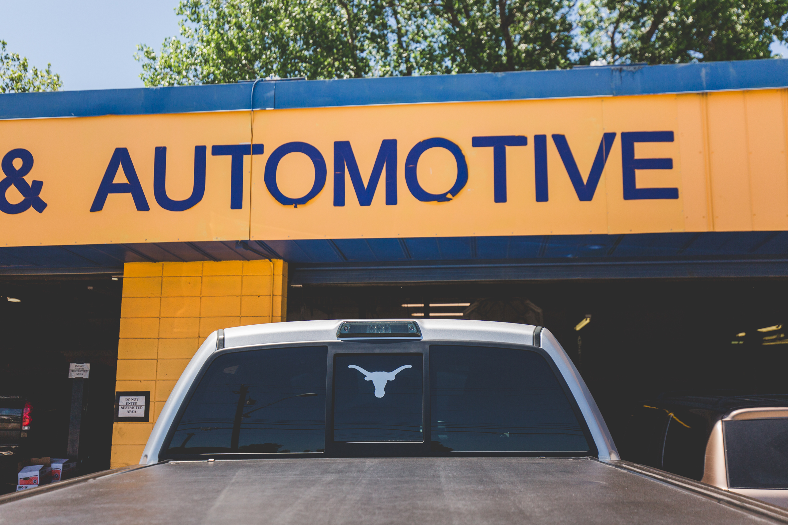 Neighborhood views of North Loop TX