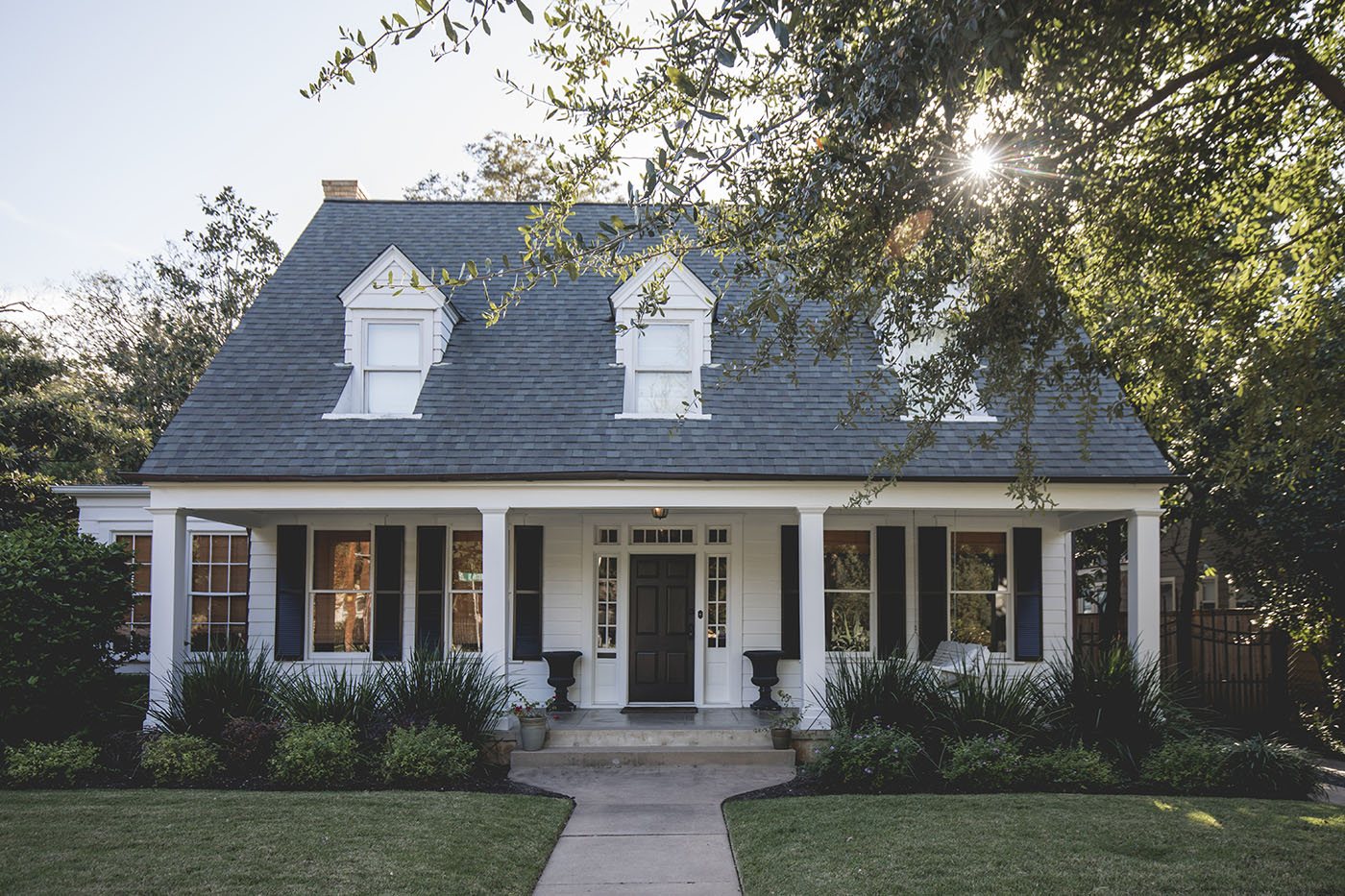 Home with front porch in Old West Austin