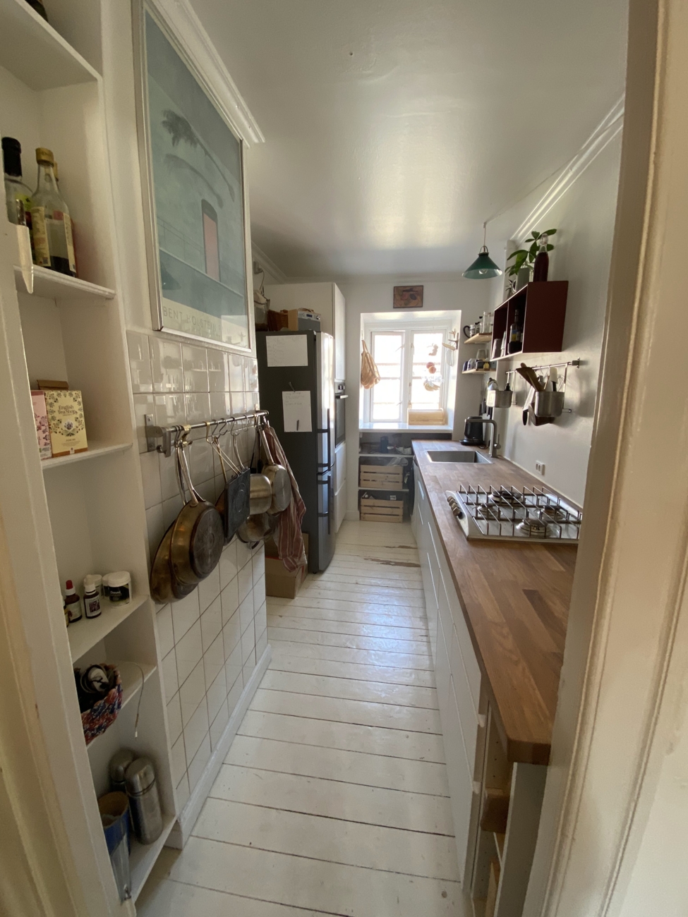 [background image] image of an inviting urban street near the restaurant