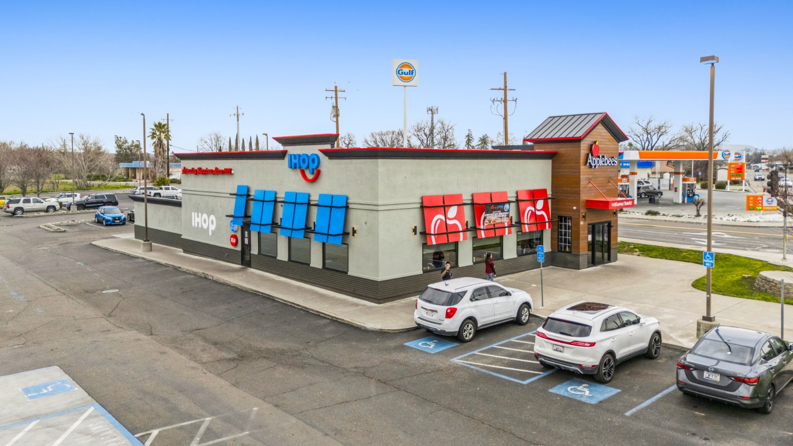 Applebee's & IHOP Dual Brand Restaurant