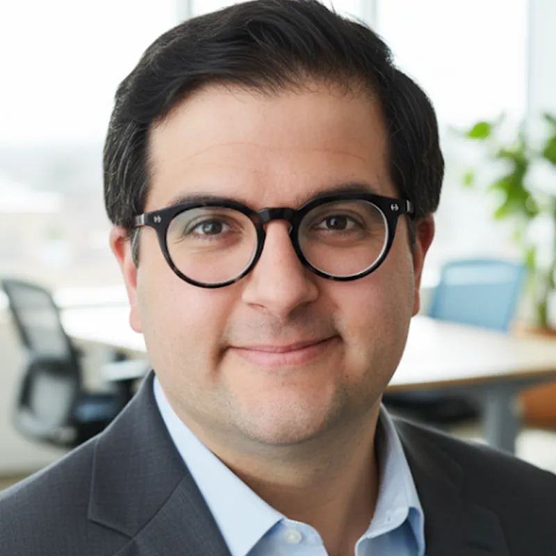 James Villacci headshot