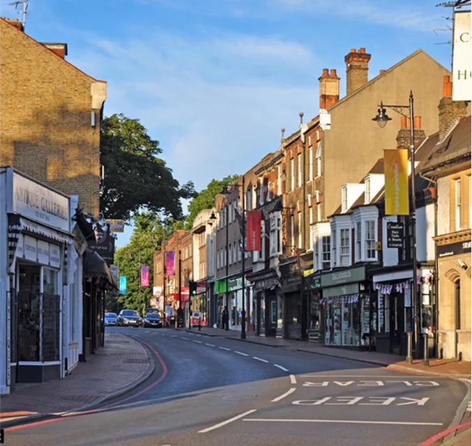 Roe Park - The Neighbourhood: Carshalton, Sutton