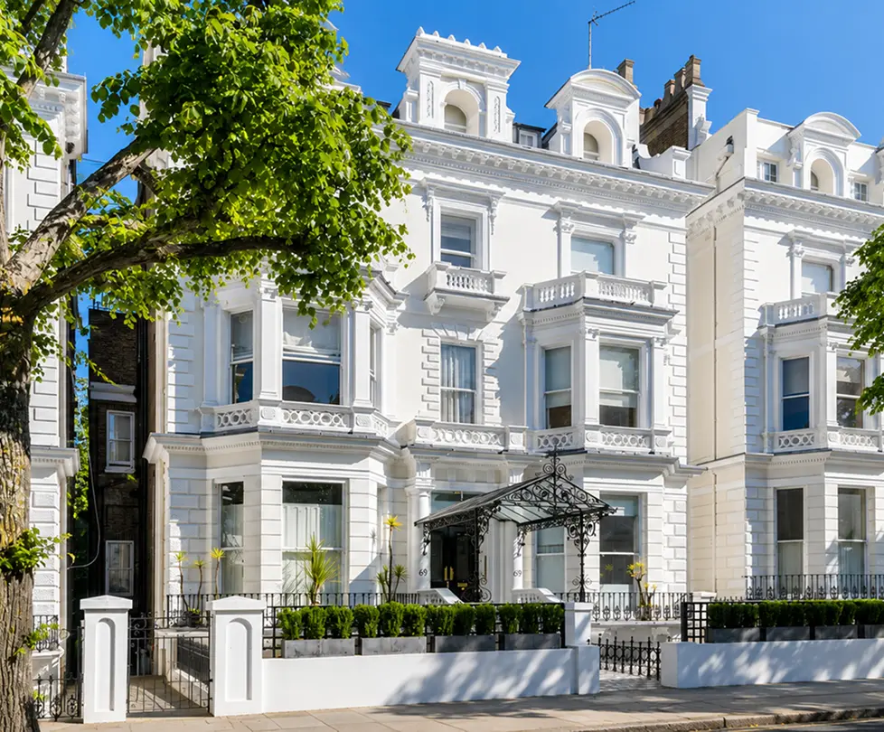 High Street Kensington