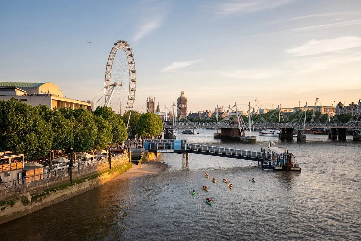 International leisure and relocation demand