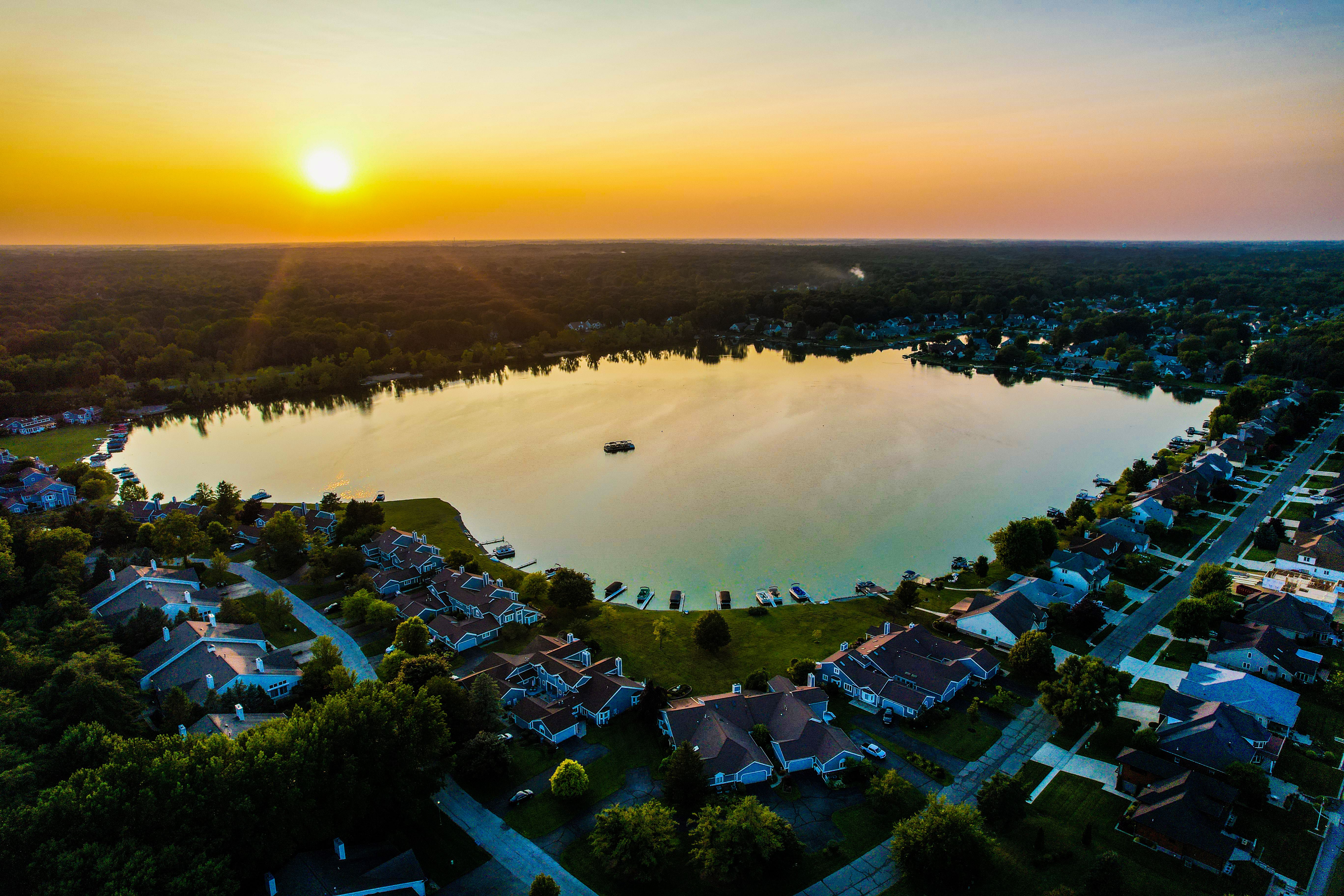 Hidden Harbour Lake