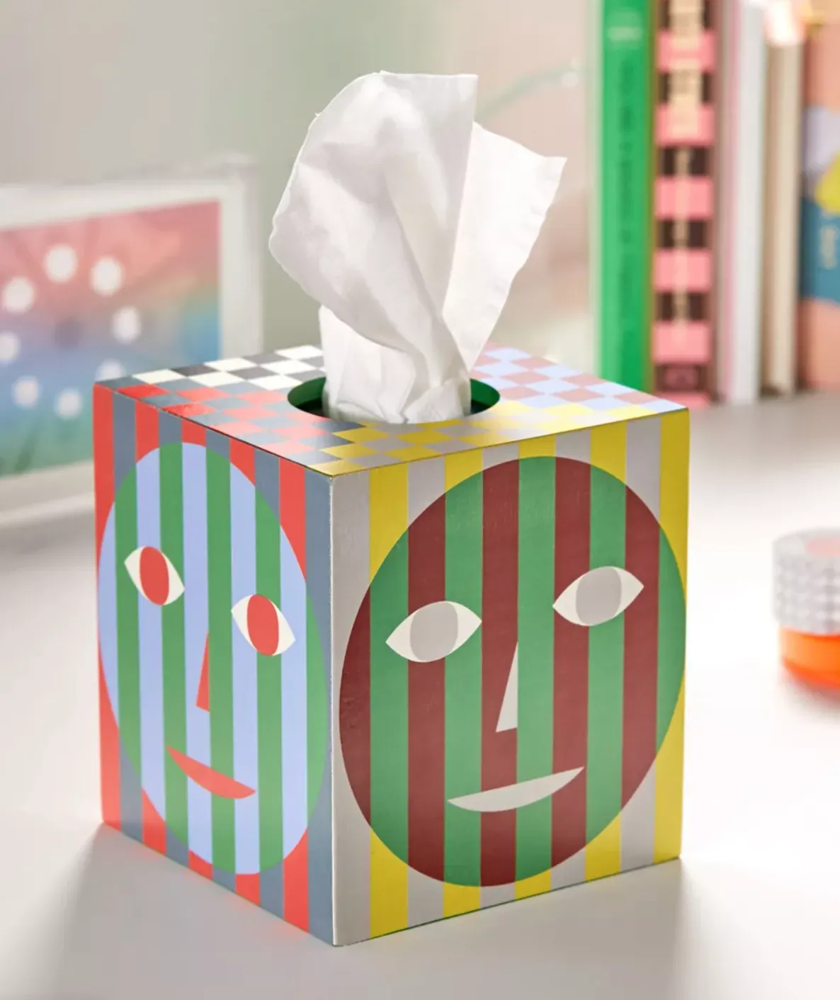 Dusen Dusen Everybody Tissue Box Cover_Gift Guide