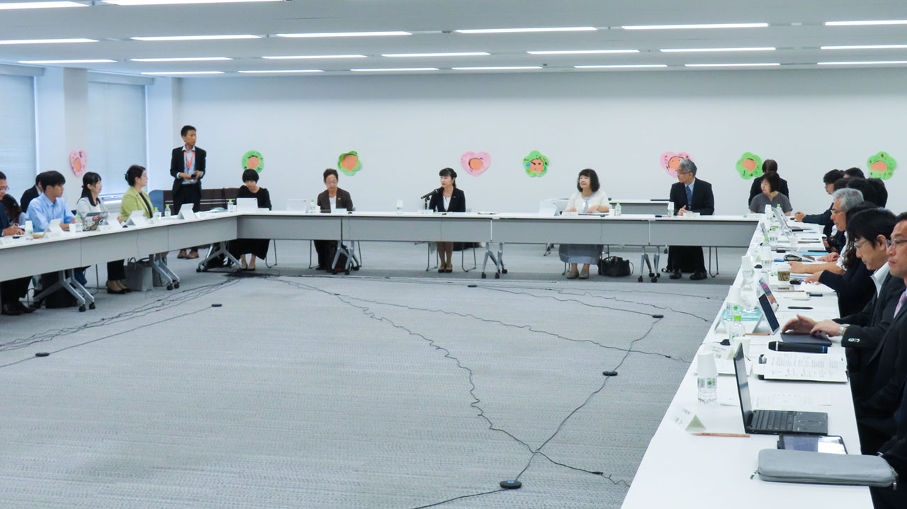 こども大綱策定に向けた中間整理案 こども家庭審が了承