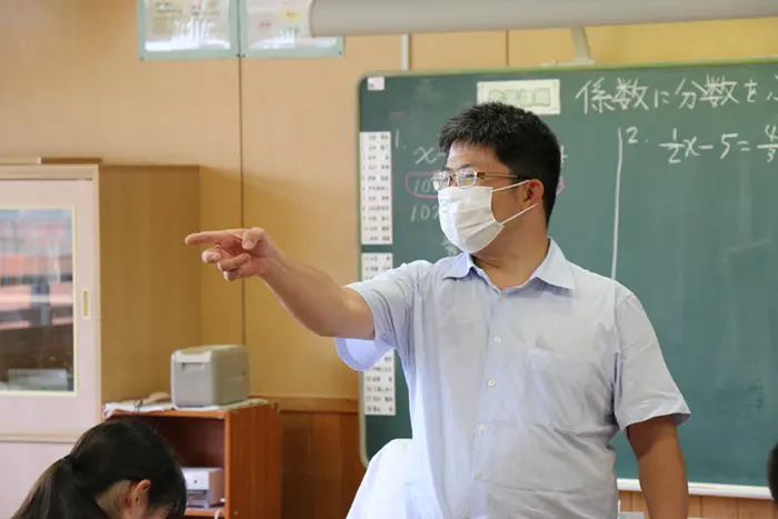 「障害のある教員のことをより多くの人に知ってもらう活動をしていきたい」と今後の目標を語る三戸教諭