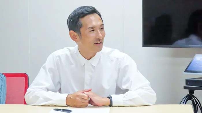 外遊びを広げる施策として、為末さんは放課後の学校の校庭開放を提案する