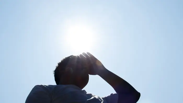 高校生の熱中症、実態把握へ 奈良県教委が調査