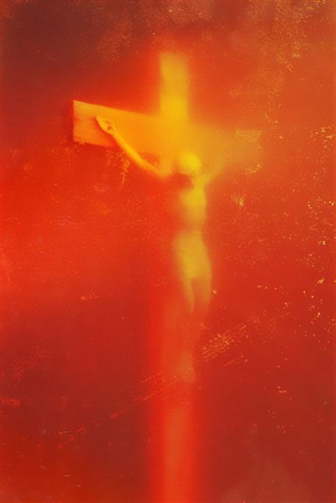 courtesy of the artist and Galerie Nathalie Obadia, Paris/Brusselsアンドレス・セラーノの「ピス・クライスト」は、キリストの像を自分の尿の中に沈めて撮影した写真作品
