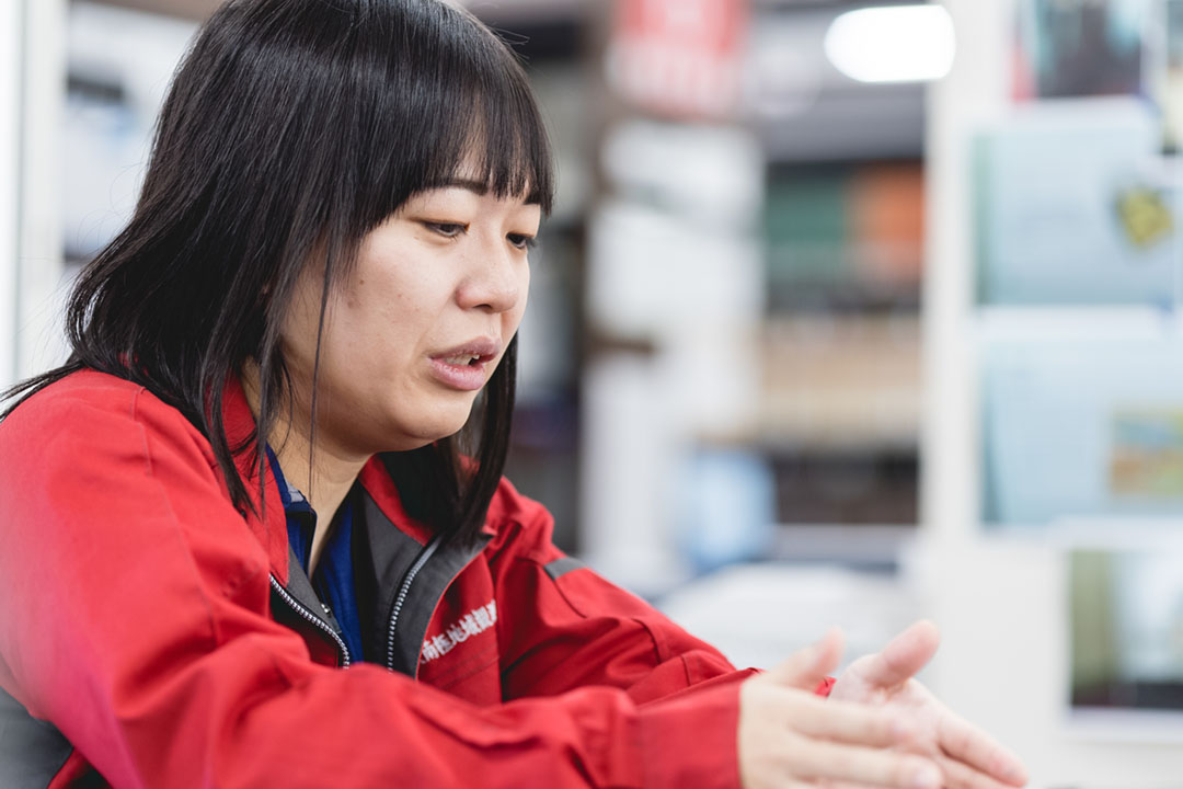 コロナ禍で疲弊する生徒たちに「頑張ろう」とは言いたくなかったと話す