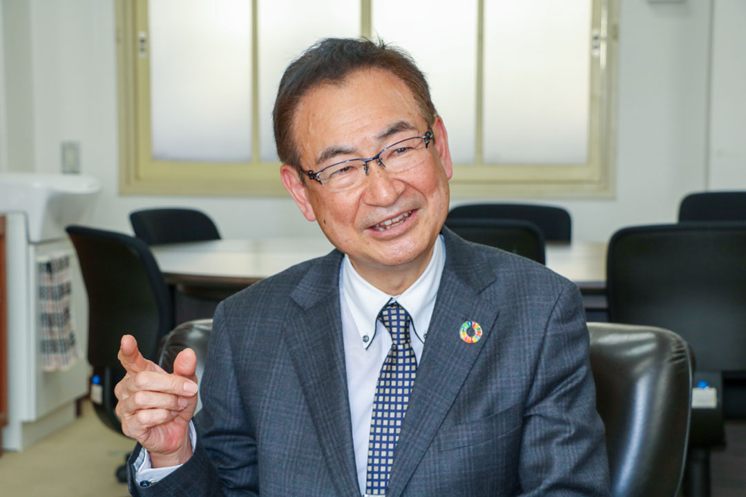 山内敏之校長