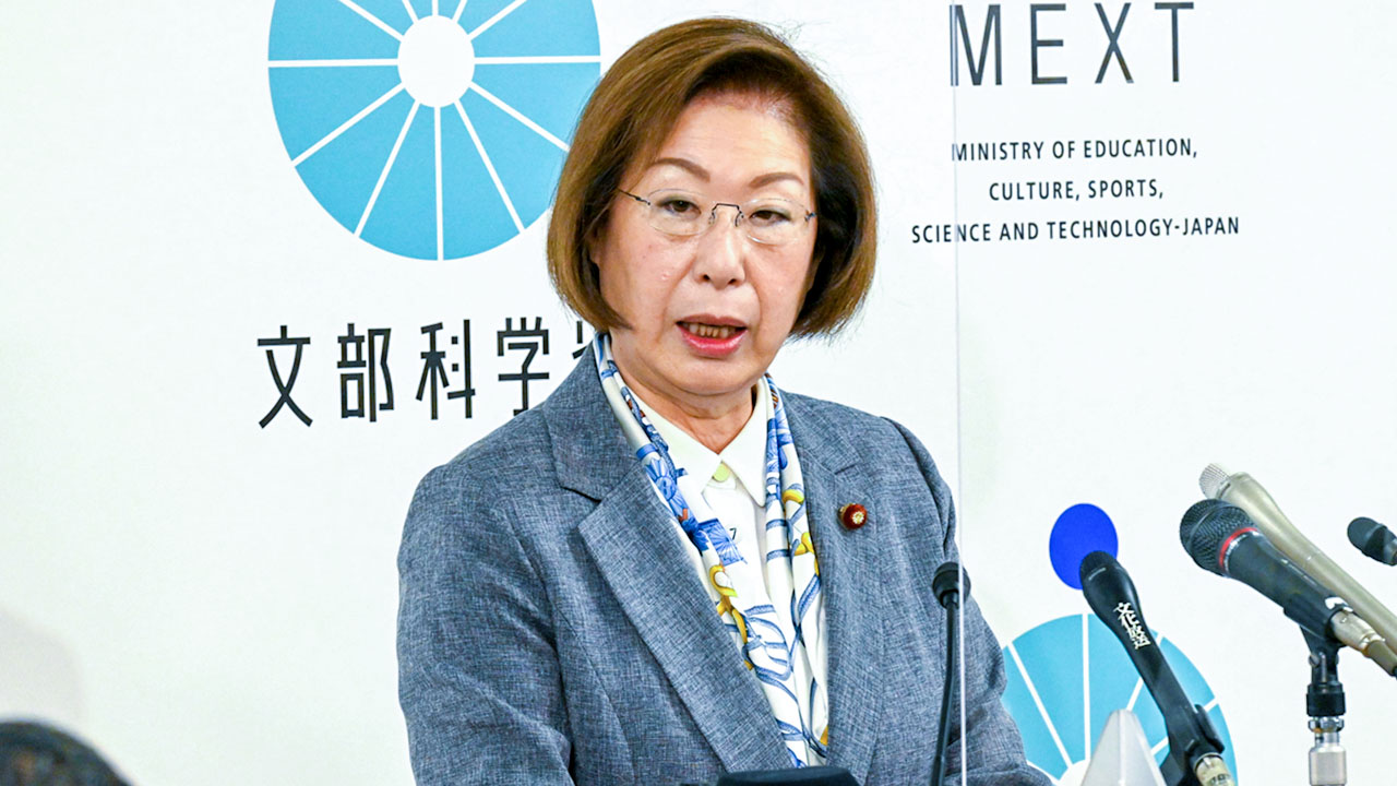教員のメンタルヘルス対策 文科相、改善に取り組む姿勢示す