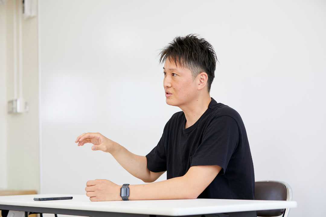 eスポーツの教育的意義を語る山本教諭