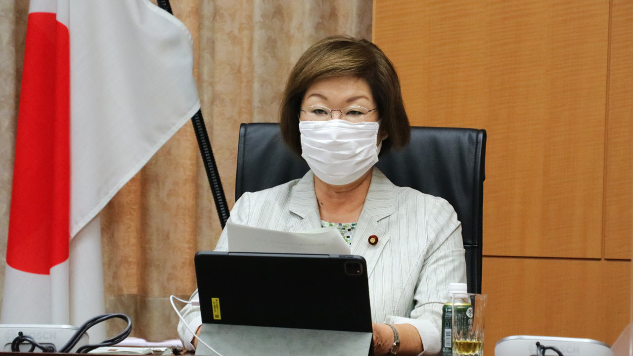 給特法見直し「準備の加速を」 永岡文科相が省内に指示