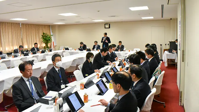 【PISA調査】順位だけでなく個別課題の改善求める 自民部会