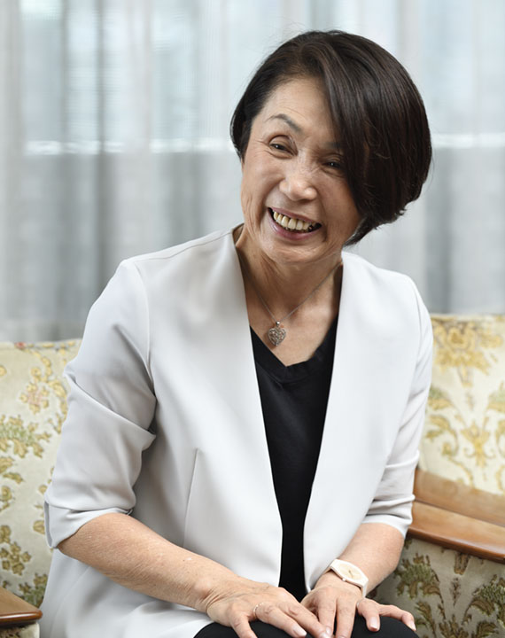 「若手教員は宝」と話す木村泰子氏