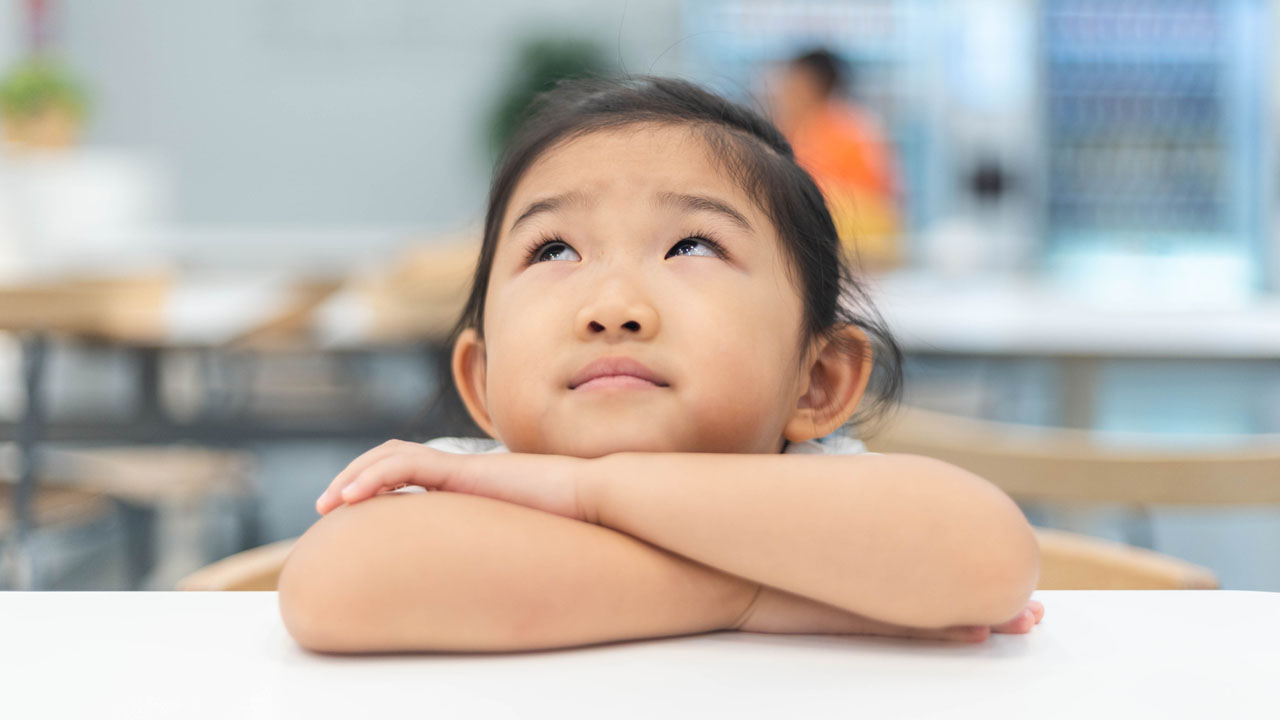 子どもの「待つ」力、文化特有の習慣が影響 京大ら研究チーム