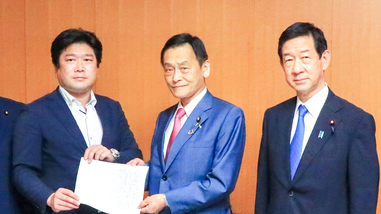 失効・休眠の教員免許保持者の活用「厳格に」 自民提言