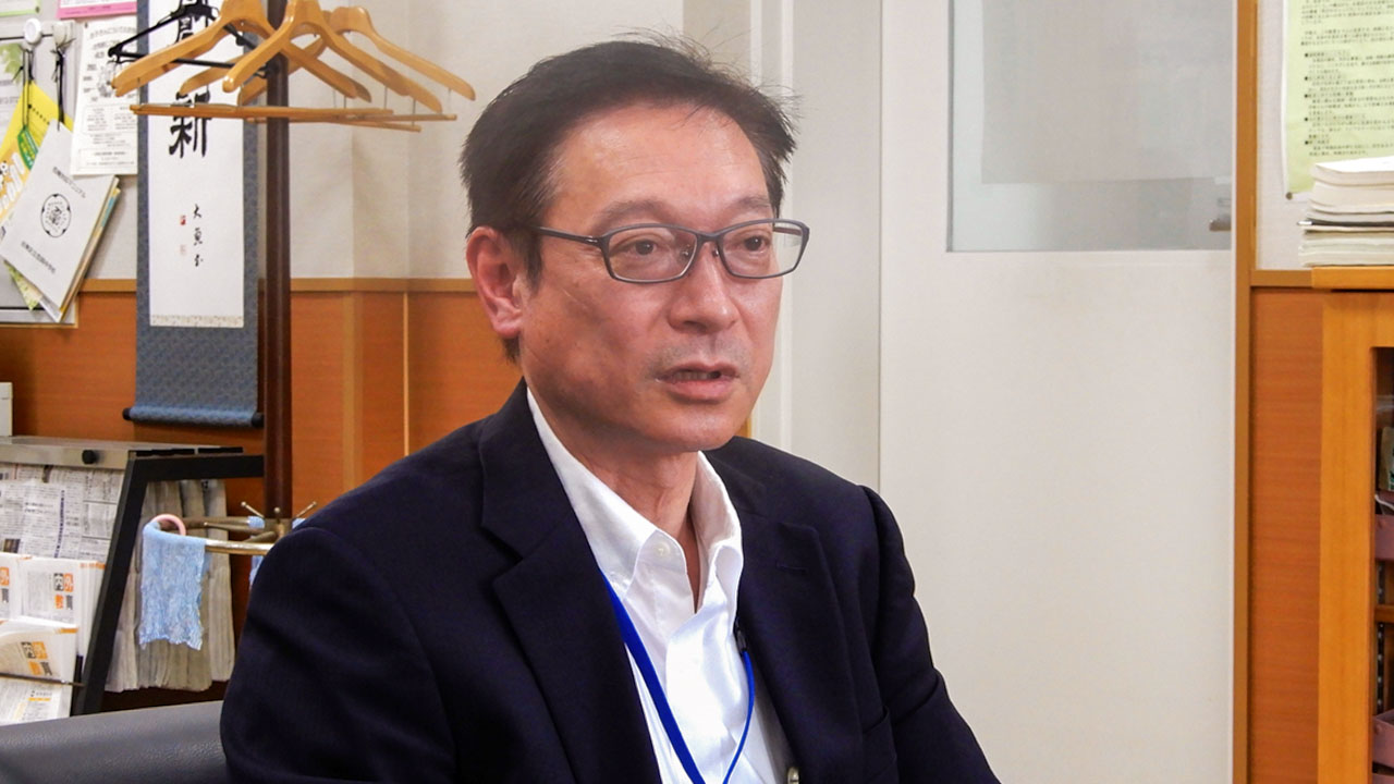 全日中の新会長に就任した平井校長